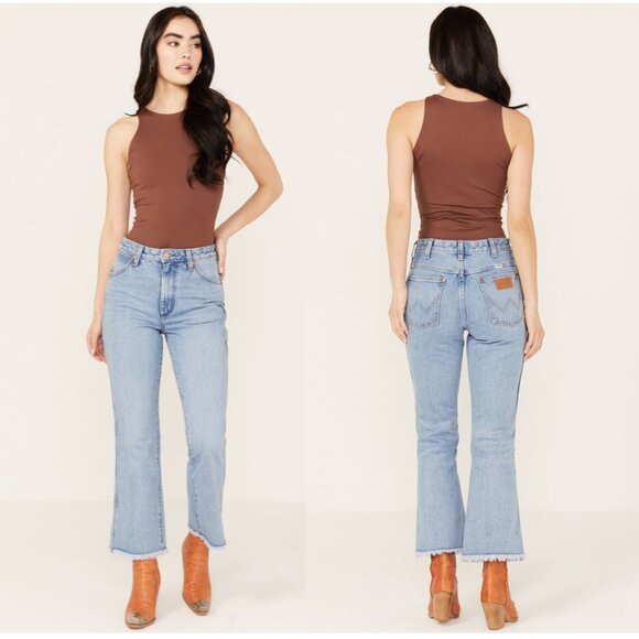 Wrangler Denim - Wrangler High Rise Kick Flare (Wrock 627) Jeans Light-Medium "Control" Wash - 33